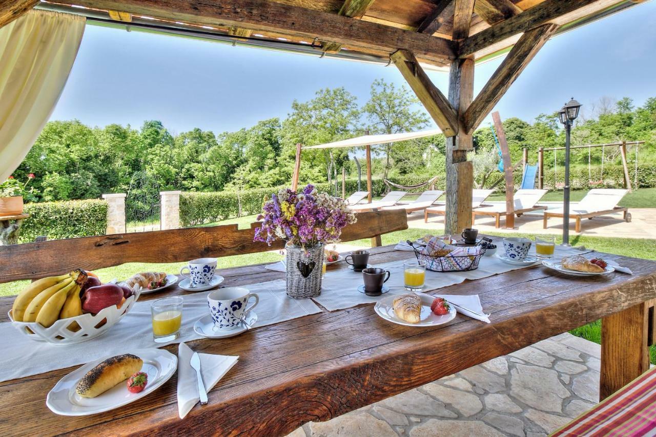 Villa Dora Umago Exterior foto